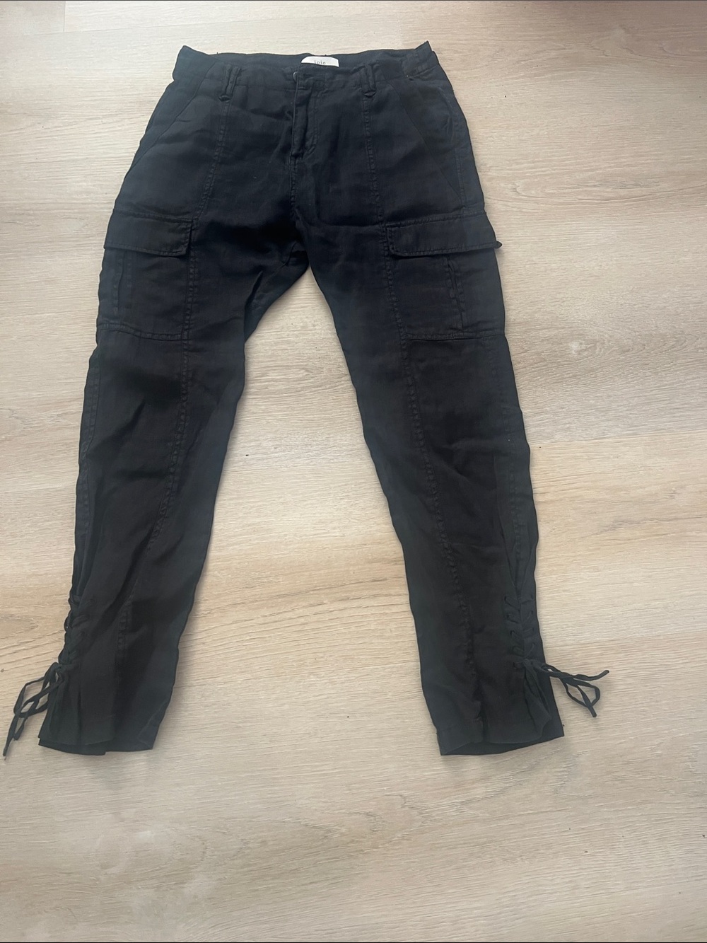 Women’s linen Black Cargo Jogger Pants.